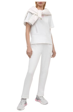 Женская футболка ADIDAS BY STELLA MCCARTNEY белого цвета по цене 6995 руб., арт. GL5270 | Фото 2 Женская футболка ADIDAS BY STELLA MCCARTNEY белого цвета, арт. GL5270 | Фото 2