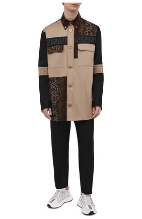 Мужская хлопковая рубашка VERSACE бежевого цвета по цене 126000 руб., арт. A88355/A229958 | Фото 2 Мужская хлопковая рубашка VERSACE бежевого цвета, арт. A88355/A229958 | Фото 2