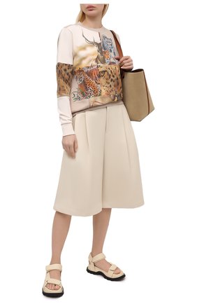 Женский хлопковый свитшот STELLA MCCARTNEY бежевого цвета по цене 88800 руб., арт. 602904/S0W55 | Фото 2 Женский хлопковый свитшот STELLA MCCARTNEY бежевого цвета, арт. 602904/S0W55 | Фото 2 (Длина (для топов): Стандартные; Рукава: Длинные; Материал внешний: Хлопок; Женское Кросс-КТ: Свитшот-одежда; Стили: Спорт-шик; Региональные ограничения белый список (Axapta Mercury): RU)
