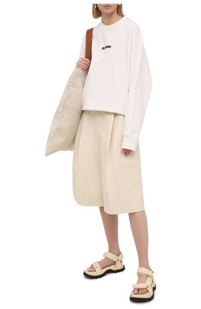 Женский хлопковый свитшот JIL SANDER белого цвета по цене 41750 руб., арт. JPPS707513-WS248608 | Фото 2 Женский хлопковый свитшот JIL SANDER белого цвета, арт. JPPS707513-WS248608 | Фото 2