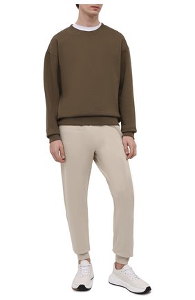 Мужские хлопковые джоггеры DRIES VAN NOTEN бежевого цвета по цене 26050 руб., арт. 211-21122-2609 | Фото 2 Мужские хлопковые джоггеры DRIES VAN NOTEN бежевого цвета, арт. 211-21122-2609 | Фото 2