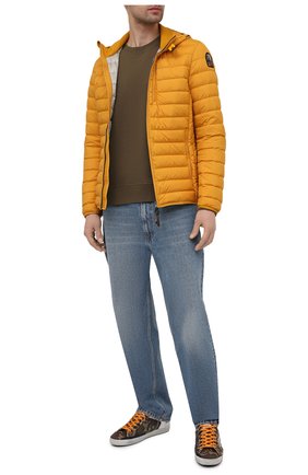 Мужская пуховая куртка last minute PARAJUMPERS желтого цвета по цене 42200 руб., арт. SL02/LAST MINUTE | Фото 2 Мужская пуховая куртка last minute PARAJUMPERS желтого цвета, арт. SL02/LAST MINUTE | Фото 2