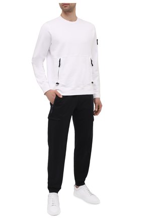 Мужской хлопковый свитшот STONE ISLAND белого цвета по цене 24200 руб., арт. 741563451 | Фото 2 Мужской хлопковый свитшот STONE ISLAND белого цвета, арт. 741563451 | Фото 2
