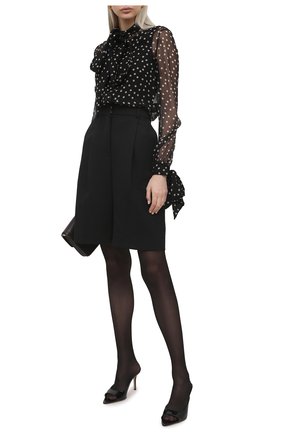 Женская шелковая блузка SAINT LAURENT черно-белого цвета по цене 136500 руб., арт. 640877/Y5C42 | Фото 2 Женская шелковая блузка SAINT LAURENT черно-белого цвета, арт. 640877/Y5C42 | Фото 2