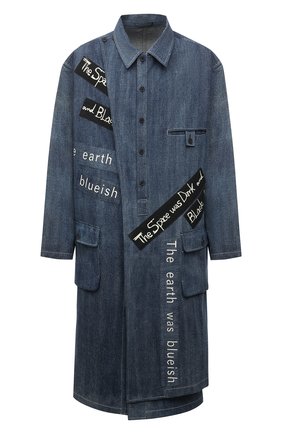 Мужской джинсовое пальто YOHJI YAMAMOTO синего цвета по цене 528000 руб., арт. HD-B47-005 | Фото 1 Мужской джинсовое пальто YOHJI YAMAMOTO синего цвета, арт. HD-B47-005 | Фото 1 (Рукава: Длинные; Длина (верхняя одежда): Длинные; Материал внешний: Хлопок, Деним; Стили: Гранж; Мужское Кросс-КТ: пальто-верхняя одежда)