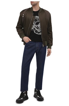 Мужские комбинированные кроссовки ALEXANDER MCQUEEN черного цвета по цене 52950 руб., арт. 645884/WHXIX | Фото 2 Мужские комбинированные кроссовки ALEXANDER MCQUEEN черного цвета, арт. 645884/WHXIX | Фото 2
