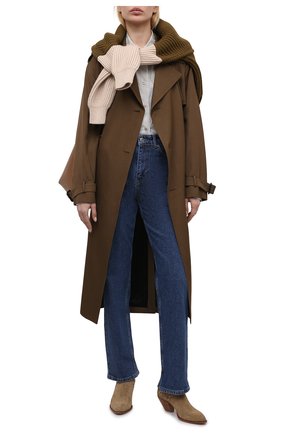 Женские замшевые ботильоны sunset GOLDEN GOOSE DELUXE BRAND бежевого цвета по цене 63850 руб., арт. GWF00138.F001202 | Фото 2 Женские замшевые ботильоны sunset GOLDEN GOOSE DELUXE BRAND бежевого цвета, арт. GWF00138.F001202 | Фото 2