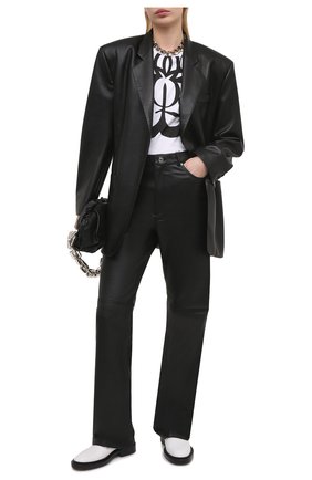 Женская хлопковая футболка ALEXANDER MCQUEEN черно-белого цвета по цене 25450 руб., арт. 659987/QZAC6 | Фото 2 Женская хлопковая футболка ALEXANDER MCQUEEN черно-белого цвета, арт. 659987/QZAC6 | Фото 2