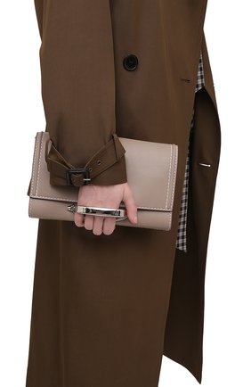 Женская сумка tall story ALEXANDER MCQUEEN бежевого цвета по цене 124000 руб., арт. 653018/1YAAC | Фото 2 Женская сумка tall story ALEXANDER MCQUEEN бежевого цвета, арт. 653018/1YAAC | Фото 2