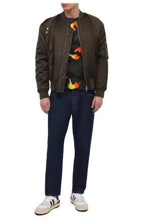 Мужская хлопковая футболка VALENTINO разноцветного цвета по цене 39950 руб., арт. VV3MG00W72Q | Фото 2 Мужская хлопковая футболка VALENTINO разноцветного цвета, арт. VV3MG00W72Q | Фото 2 (Рукава: Короткие; Длина (для топов): Стандартные; Материал внешний: Хлопок; Стили: Кэжуэл; Принт: С принтом)