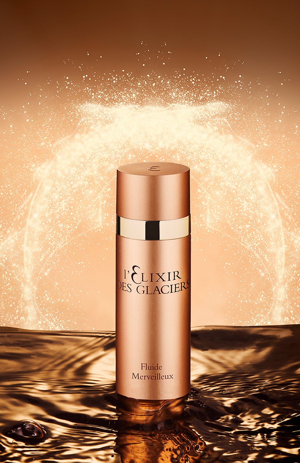 Совершенный флюид для лица essence of gold sturgeon (100ml) VALMONT бесцветного цвета по цене 48850 руб., арт. 903000 | Фото 2 Совершенный флюид для лица essence of gold sturgeon (100ml) VALMONT бесцветного цвета, арт. 903000 | Фото 2 (Тип продукта: Флюиды; Назначение: Для лица)