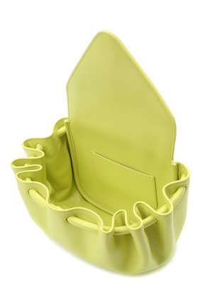 Женская сумка beak small BOTTEGA VENETA салатового цвета по цене 211500 руб., арт. 658521/VCP30 | Фото 4 Женская сумка beak small BOTTEGA VENETA салатового цвета, арт. 658521/VCP30 | Фото 4 (Сумки-технические: Сумки через плечо; Материал: Натуральная кожа; Региональные ограничения белый список (Axapta Mercury): RU; Ремень/цепочка: На ремешке; Размер: small)