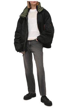 Женская футболка 1 moncler jw anderson MONCLER GENIUS белого цвета по цене 26800 руб., арт. G1-09E-8C000-09-M1163 | Фото 2 Женская футболка 1 moncler jw anderson MONCLER GENIUS белого цвета, арт. G1-09E-8C000-09-M1163 | Фото 2