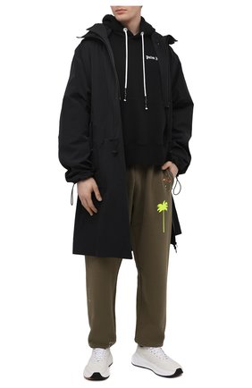 Мужские хлопковые джоггеры PALM ANGELS хаки цвета по цене 49950 руб., арт. PMCH011S21FLE0035618 | Фото 2 Мужские хлопковые джоггеры PALM ANGELS хаки цвета, арт. PMCH011S21FLE0035618 | Фото 2