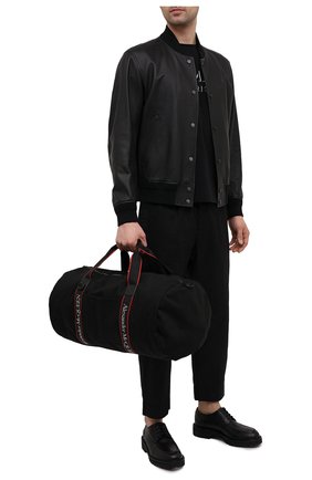 Мужская текстильная спортивная сумка ALEXANDER MCQUEEN черного цвета по цене 95100 руб., арт. 646458/1AAAJ | Фото 2 Мужская текстильная спортивная сумка ALEXANDER MCQUEEN черного цвета, арт. 646458/1AAAJ | Фото 2 (Материал: Текстиль; Ремень/цепочка: На ремешке; Размер: large)