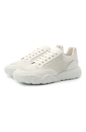 Мужские кожаные кроссовки ALEXANDER MCQUEEN белого цвета по цене 41650 руб., арт. 645887/WHZ9A | Фото 1 Мужские кожаные кроссовки ALEXANDER MCQUEEN белого цвета, арт. 645887/WHZ9A | Фото 1 (Подошва: Массивная; Материал внешний: Кожа; Стили: Гранж; Материал внутренний: Натуральная кожа)