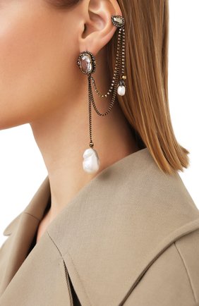Женские моносерьга ALEXANDER MCQUEEN золотого цвета по цене 72800 руб., арт. 650483/I1213 | Фото 2 Женские моносерьга ALEXANDER MCQUEEN золотого цвета, арт. 650483/I1213 | Фото 2