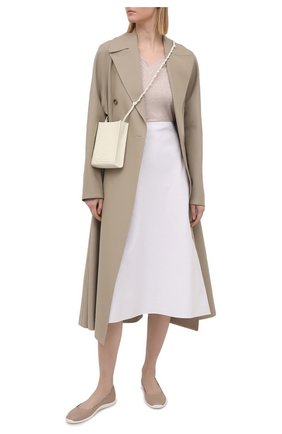 Женские кожаные балетки lauren CHLOÉ бежевого цвета по цене 39950 руб., арт. CHC21S402M5 | Фото 2 Женские кожаные балетки lauren CHLOÉ бежевого цвета, арт. CHC21S402M5 | Фото 2