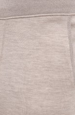 Мужские брюки из хлопка и кашемира BRIONI бежевого цвета, арт. UMIL0L/P0K03 | Фото 5 (Мужское Кросс-КТ: Брюки-трикотаж; Материал внешний: Шерсть, Кашемир, Хлопок; Длина (брюки, джинсы): Стандартные; Случай: Повседневный; Региональные ограничения белый список (Axapta Mercury): RU; Стили: Спорт-шик)