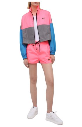 Женские шорты MSGM розового цвета по цене 15600 руб., арт. 3045MDB02 217122 | Фото 2 Женские шорты MSGM розового цвета, арт. 3045MDB02 217122 | Фото 2