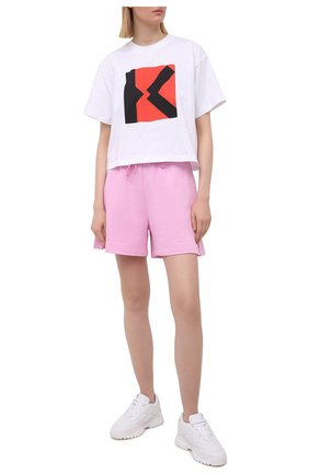 Женские хлопковые шорты MSGM светло-розового цвета по цене 15600 руб., арт. 3041MDB60 217299 | Фото 2 Женские хлопковые шорты MSGM светло-розового цвета, арт. 3041MDB60 217299 | Фото 2