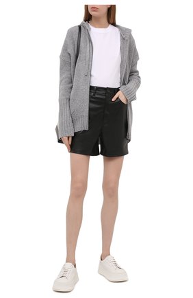 Женский шерстяной кардиган ZADIG&VOLTAIRE серого цвета по цене 41600 руб., арт. SKMF2406F | Фото 2 Женский шерстяной кардиган ZADIG&VOLTAIRE серого цвета, арт. SKMF2406F | Фото 2