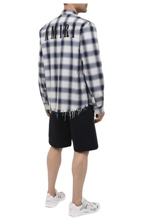 Мужская хлопковая рубашка AMIRI синего цвета по цене 79700 руб., арт. MSL006-410 | Фото 2 Мужская хлопковая рубашка AMIRI синего цвета, арт. MSL006-410 | Фото 2