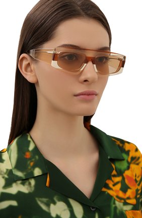 Женские солнцезащитные очки JACQUEMUS оранжевого цвета по цене 0 руб., арт. LES LUNETTES YAUC0 SHADE 0F 0RANGE | Фото 2 Женские солнцезащитные очки JACQUEMUS оранжевого цвета, арт. LES LUNETTES YAUC0 SHADE 0F 0RANGE | Фото 2 (Кросс-КТ: С/з-унисекс; Региональные ограничения белый список (Axapta Mercury): RU; Тип очков: С/з; Оптика Гендер: оптика-унисекс; Очки форма: Прямоугольные)