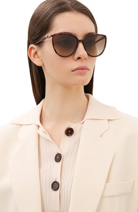 Женские солнцезащитные очки FENDI коричневого цвета по цене 19200 руб., арт. 0459 086 | Фото 2 Женские солнцезащитные очки FENDI коричневого цвета, арт. 0459 086 | Фото 2