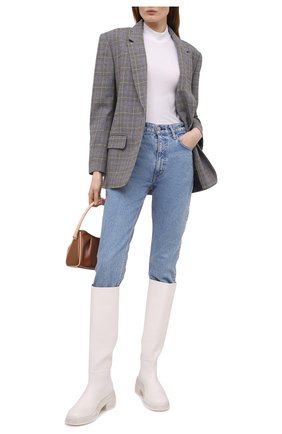 Женские джинсы MOUSSY голубого цвета по цене 29950 руб., арт. 025ESC11-1190 | Фото 2 Женские джинсы MOUSSY голубого цвета, арт. 025ESC11-1190 | Фото 2