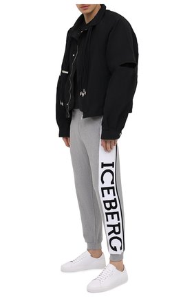 Мужские хлопковые джоггеры ICEBERG серого цвета по цене 35250 руб., арт. 21E I1P0/AB05/7604 | Фото 2 Мужские хлопковые джоггеры ICEBERG серого цвета, арт. 21E I1P0/AB05/7604 | Фото 2