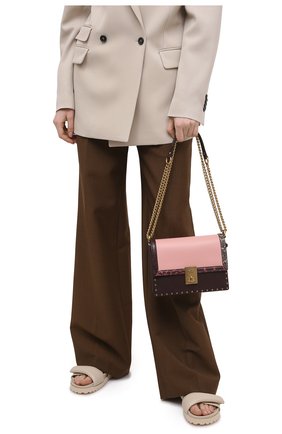 Женская сумка hutton COACH светло-розового цвета по цене 52800 руб., арт. C0805 | Фото 2 Женская сумка hutton COACH светло-розового цвета, арт. C0805 | Фото 2