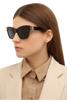 Женские солнцезащитные очки BALENCIAGA коричневого цвета по цене 29950 руб., арт. 648053/T0001 | Фото 2 Женские солнцезащитные очки BALENCIAGA коричневого цвета, арт. 648053/T0001 | Фото 2