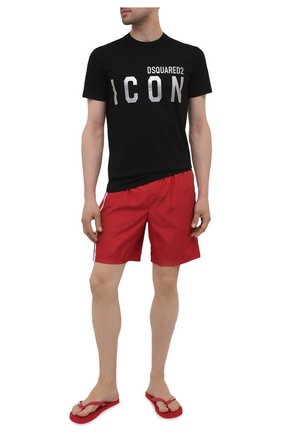 Мужские резиновые шлепанцы DSQUARED2 красного цвета по цене 7665 руб., арт. FFM0001 17200001 | Фото 2 Мужские резиновые шлепанцы DSQUARED2 красного цвета, арт. FFM0001 17200001 | Фото 2