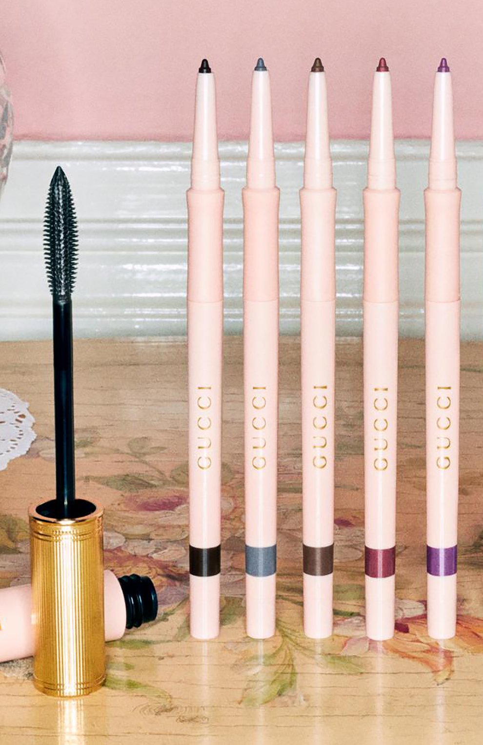 Карандаш для глаз stylo contour des yeux, 1 noir GUCCI бесцветного цвета по цене 2300 руб., арт. 3616302010097 | Фото 7 Карандаш для глаз stylo contour des yeux, 1 noir GUCCI бесцветного цвета, арт. 3616302010097 | Фото 7