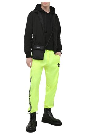 Мужская текстильная сумка PALM ANGELS черного цвета по цене 29950 руб., арт. PMNN001S21FAB0031001 | Фото 2 Мужская текстильная сумка PALM ANGELS черного цвета, арт. PMNN001S21FAB0031001 | Фото 2