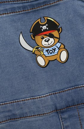 Детский джинсовый комбинезон MOSCHINO синего цвета по цене 14650 руб., арт. MUQ00D/LDE03 | Фото 3 Детский джинсовый комбинезон MOSCHINO синего цвета, арт. MUQ00D/LDE03 | Фото 3