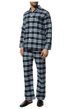 Мужская хлопковая пижама DEREK ROSE темно-синего цвета, арт. 5000-KELB014 | Фото 2 (Длина (брюки, джинсы): Стандартные; Длина (для топов): Стандартные; Материал внешний: Хлопок; Рукава: Длинные; Кросс-КТ: домашняя одежда)