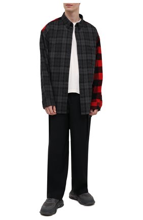 Мужские кроссовки triple s BALENCIAGA серого цвета по цене 83400 руб., арт. 541624/W2GA1 | Фото 2 Мужские кроссовки triple s BALENCIAGA серого цвета, арт. 541624/W2GA1 | Фото 2 (Материал внешний: Текстиль; Материал внутренний: Текстиль; Подошва: Массивная; Стили: Гранж; Материал утеплителя: Без утеплителя)