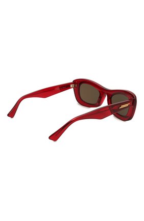 Женские солнцезащитные очки BOTTEGA VENETA красного цвета по цене 48950 руб., арт. BV1088S | Фото 4 Женские солнцезащитные очки BOTTEGA VENETA красного цвета, арт. BV1088S | Фото 4