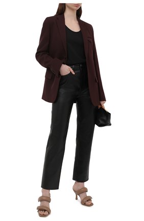 Женский хлопковая майка DRIES VAN NOTEN черного цвета по цене 10950 руб., арт. 211-11146-2600 | Фото 2 Женский хлопковая майка DRIES VAN NOTEN черного цвета, арт. 211-11146-2600 | Фото 2 (Материал внешний: Хлопок; Длина (для топов): Стандартные; Стили: Спорт-шик; Рукава: Без рукавов; Кросс-КТ: без рукавов; Женское Кросс-КТ: Майка-одежда)