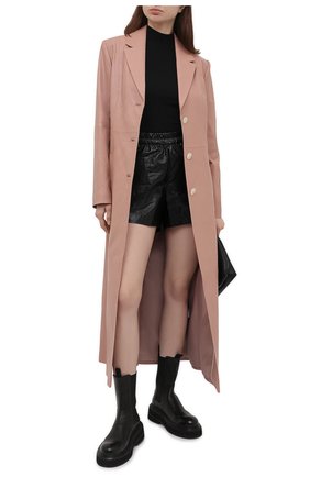 Женские хлопковые шорты DRIES VAN NOTEN черного цвета по цене 37150 руб., арт. 211-10953-2326 | Фото 2 Женские хлопковые шорты DRIES VAN NOTEN черного цвета, арт. 211-10953-2326 | Фото 2