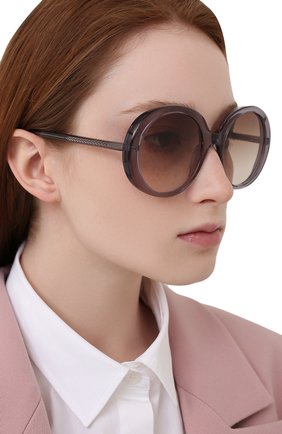 Женские солнцезащитные очки CHLOÉ серого цвета, арт. CH0007S | Фото 2 (Тип очков: С/з; Очки форма: Круглые)