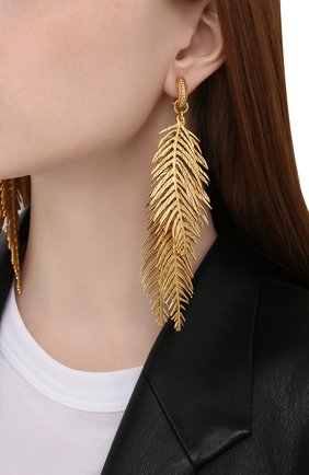 Женские клипсы SAINT LAURENT золотого цвета по цене 84200 руб., арт. 646665/Y1500 | Фото 2 Женские клипсы SAINT LAURENT золотого цвета, арт. 646665/Y1500 | Фото 2
