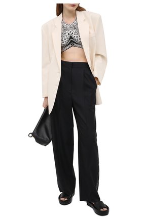 Женский хлопковый топ DRIES VAN NOTEN черного цвета по цене 79950 руб., арт. 211-10797-2293 | Фото 2 Женский хлопковый топ DRIES VAN NOTEN черного цвета, арт. 211-10797-2293 | Фото 2 (Материал подклада: Хлопок; Длина (для топов): Укороченные; Материал внешний: Хлопок; Рукава: Без рукавов; Кросс-КТ: без рукавов; Стили: Этно; Региональные ограничения белый список (Axapta Mercury): RU)