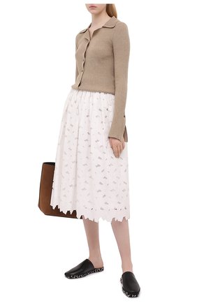 Женская юбка REDVALENTINO белого цвета по цене 72850 руб., арт. VR0RA01P/5TB | Фото 2 Женская юбка REDVALENTINO белого цвета, арт. VR0RA01P/5TB | Фото 2