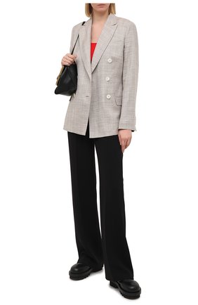 Женский двубортный жакет KITON бежевого цвета по цене 369500 руб., арт. D46523K06S00 | Фото 2 Женский двубортный жакет KITON бежевого цвета, арт. D46523K06S00 | Фото 2
