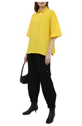 Женское поло из хлопка и кашемира LOEWE желтого цвета по цене 46650 руб., арт. S540Y07X30 | Фото 2 Женское поло из хлопка и кашемира LOEWE желтого цвета, арт. S540Y07X30 | Фото 2 (Длина (для топов): Стандартные; Рукава: 3/4; Материал внешний: Хлопок; Стили: Спорт-шик)