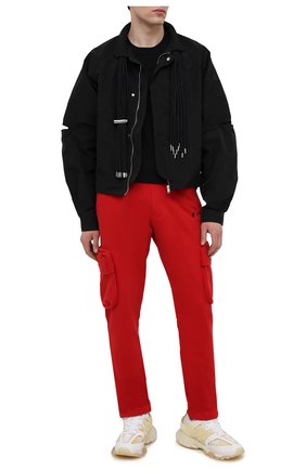 Мужские хлопковые брюки-карго OFF-WHITE красного цвета по цене 75050 руб., арт. 0MCH036S21FLE002 | Фото 2 Мужские хлопковые брюки-карго OFF-WHITE красного цвета, арт. 0MCH036S21FLE002 | Фото 2