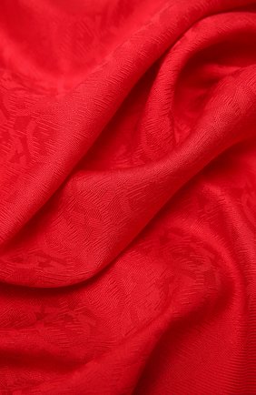 Женский шарф из шелка и шерсти SALVATORE FERRAGAMO красного цвета по цене 23000 руб., арт. Z-0725369 | Фото 2 Женский шарф из шелка и шерсти SALVATORE FERRAGAMO красного цвета, арт. Z-0725369 | Фото 2